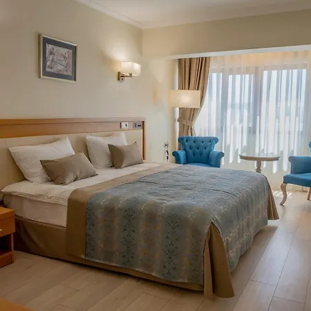 Patalya Lakeside 住宿加早餐酒店