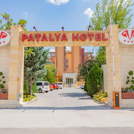Patalya Lakeside 住宿加早餐酒店