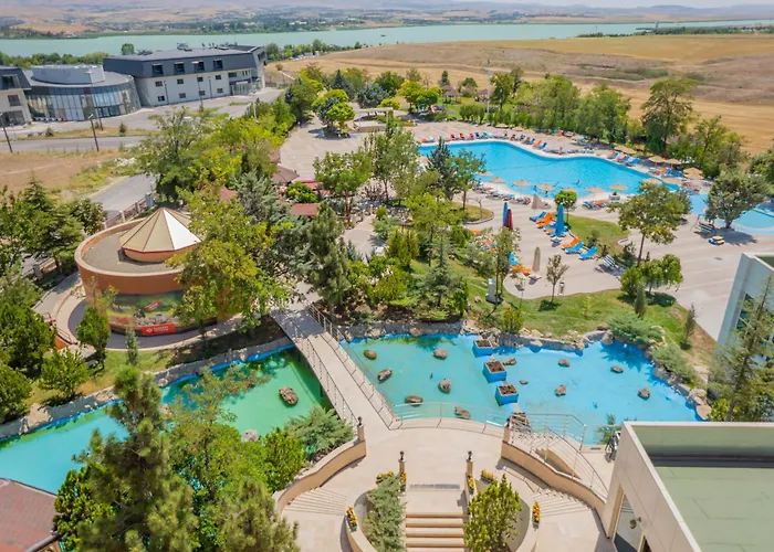 Patalya Lakeside * Golbası