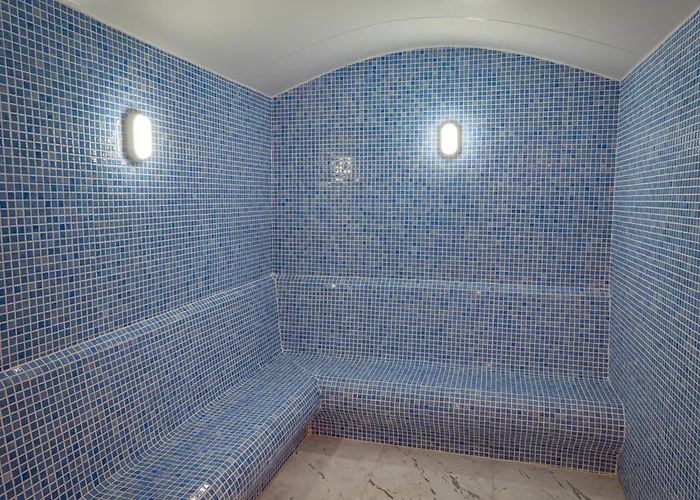 לינה וארוחת בוקר Patalya Lakeside